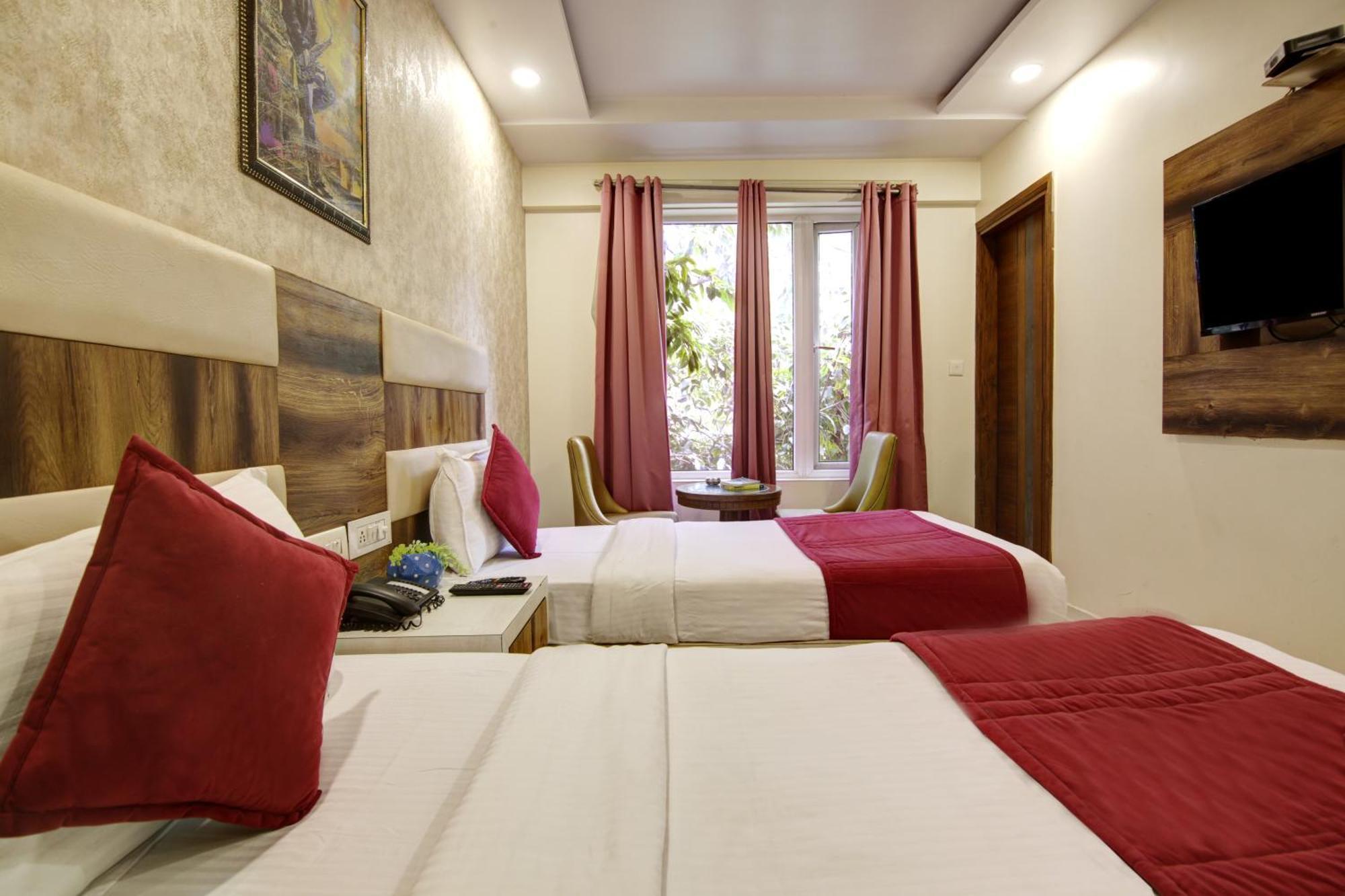 The Shanti Plaza - New Delhi Exterior foto