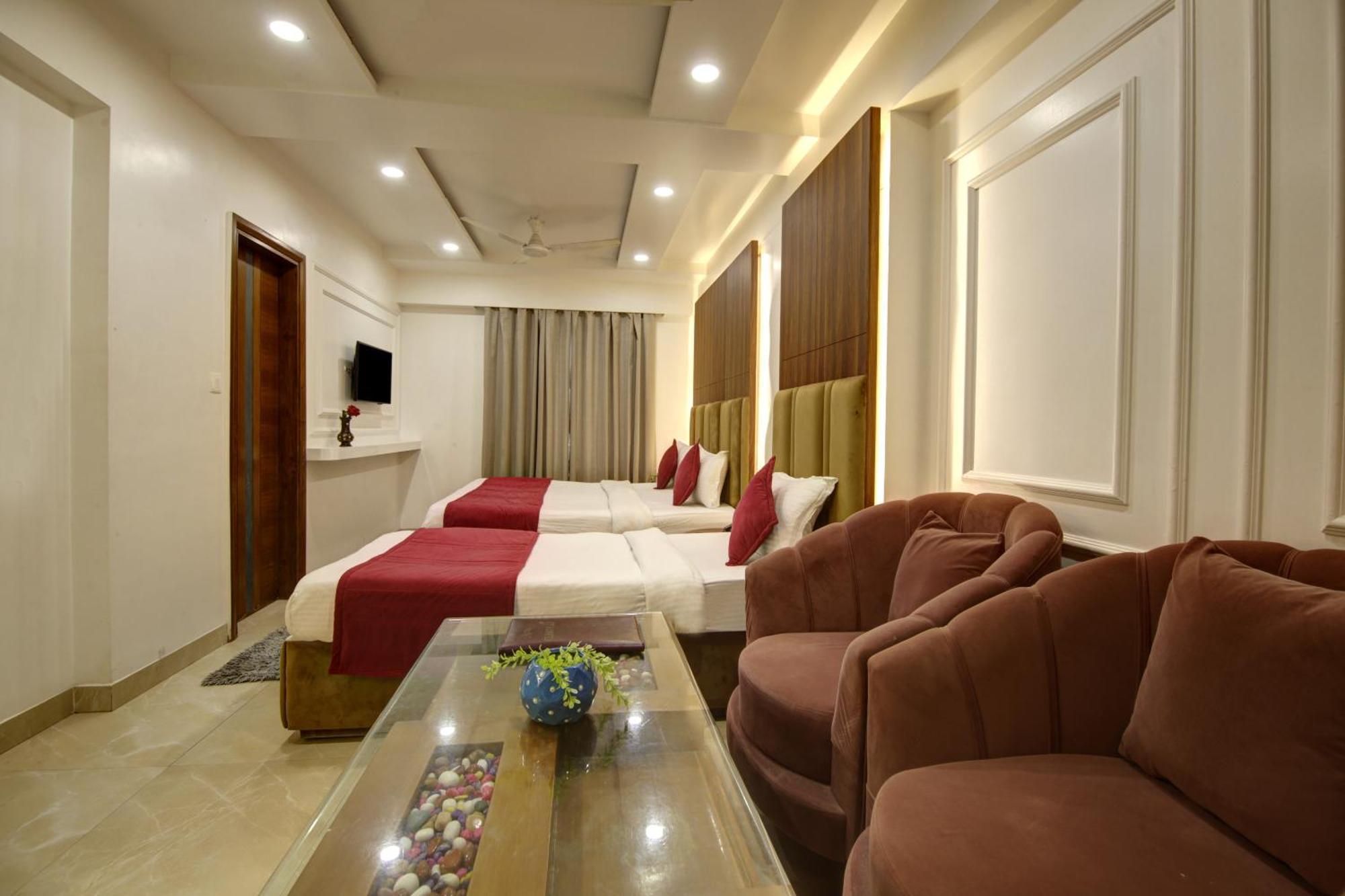 The Shanti Plaza - New Delhi Exterior foto