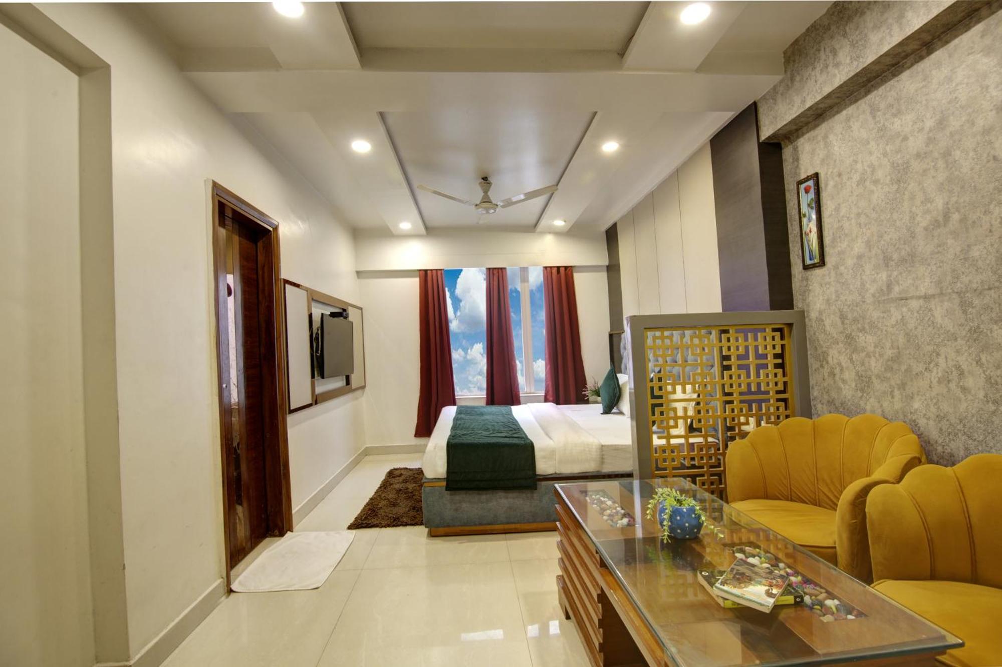 The Shanti Plaza - New Delhi Exterior foto